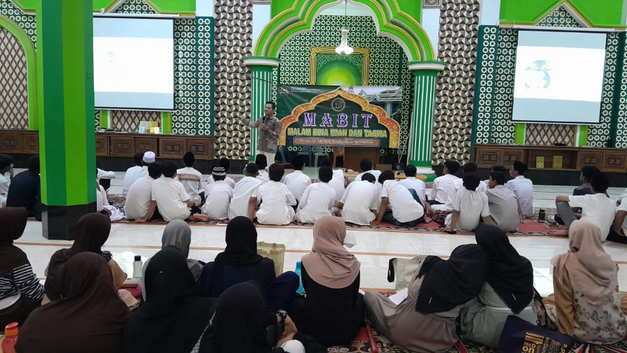 MTs Negeri 2 Bandar Lampung Gelar Kegiatan Mabit Kelas 9 Unggul dan Khusus