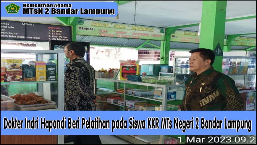 Dokter Indri Hapandi Beri Pelatihan pada Siswa KKR MTs Negeri 2 Bandar Lampung